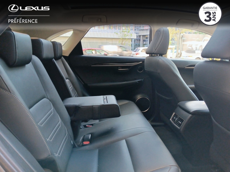 LEXUS NX 300h 4WD Executive - 7