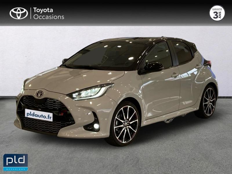 TOYOTA Yaris 7601km