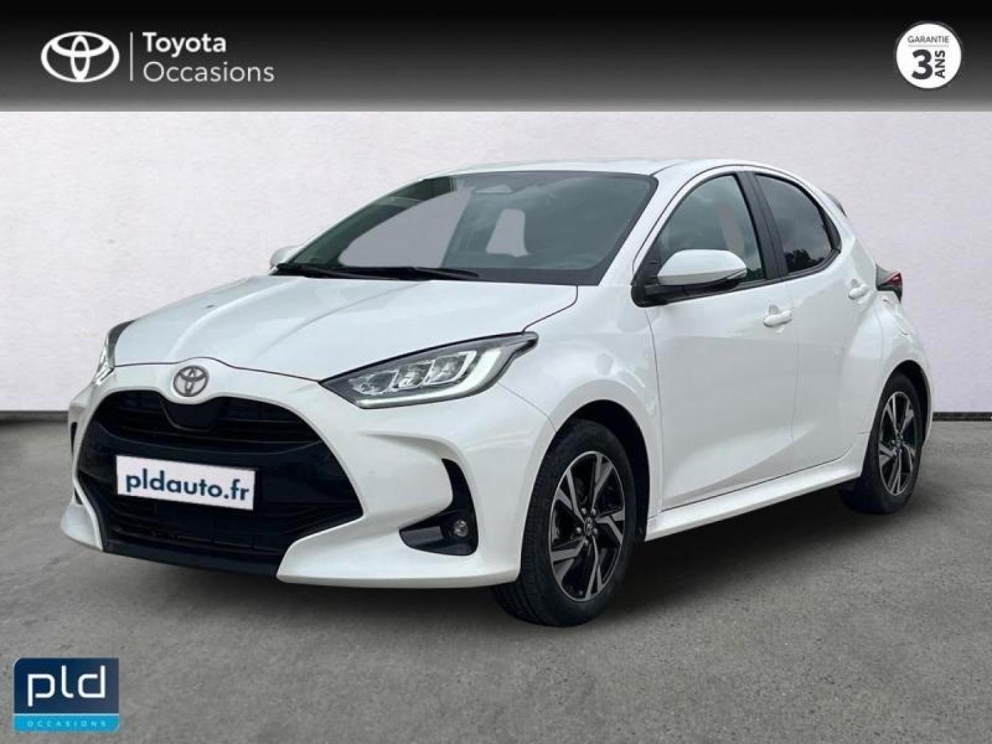 TOYOTA Yaris 15712km